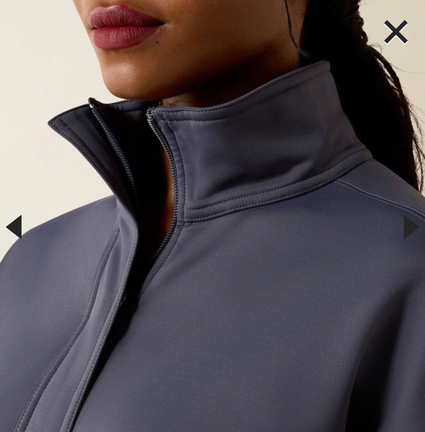 Breeze Logo 1/2 Zip Sweatshirt