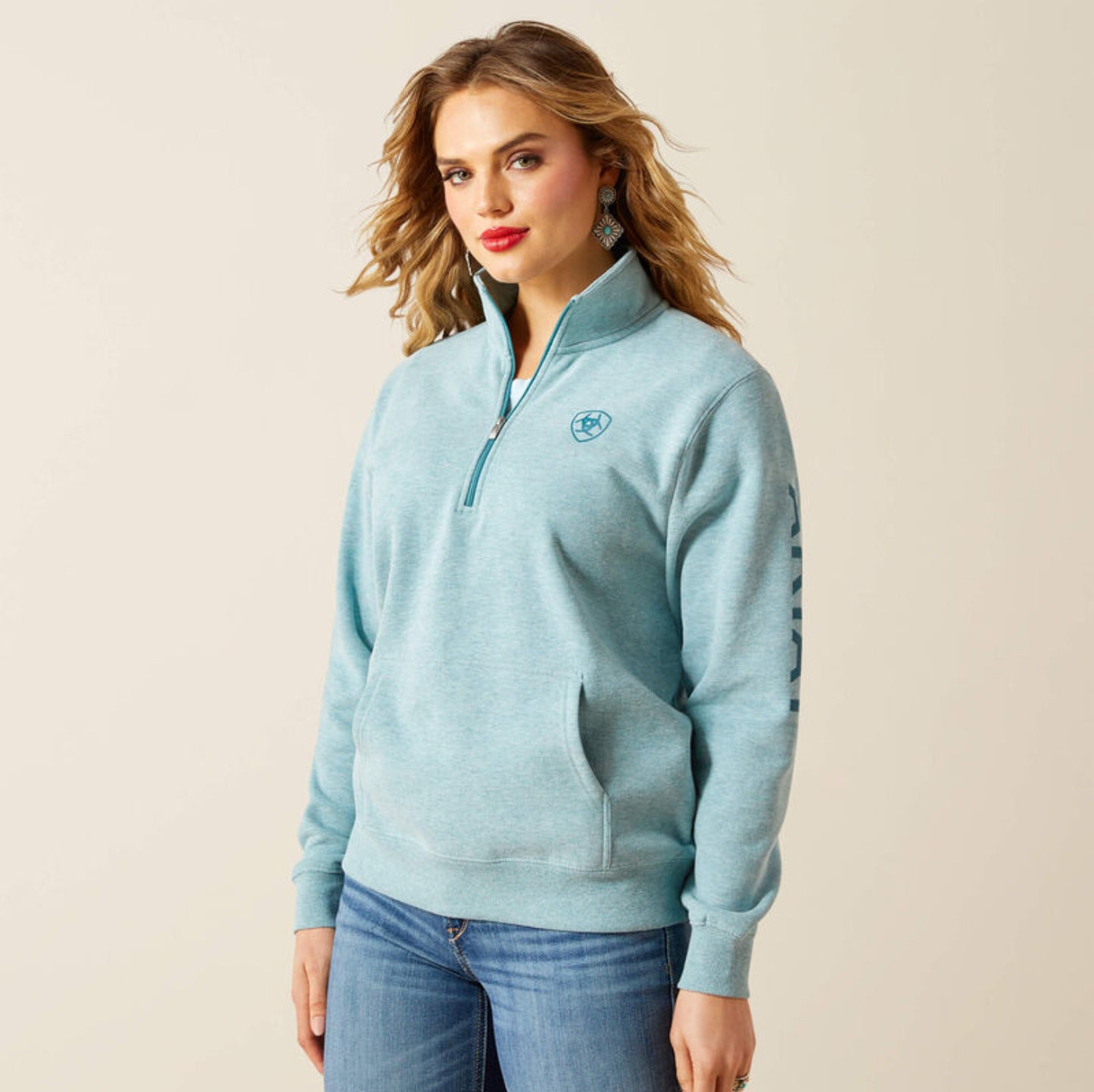 Ariat 1/4 Zip Sweatshirt