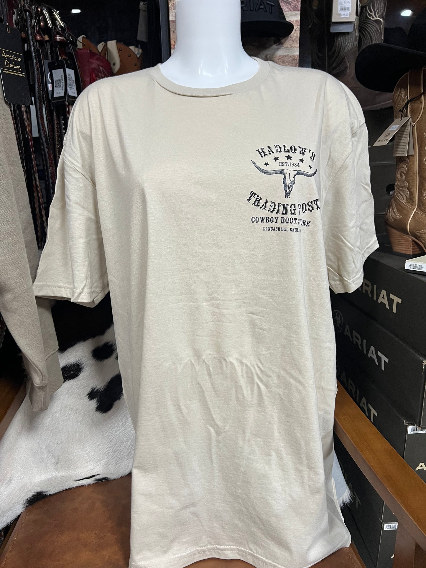 Hadlows t shirt