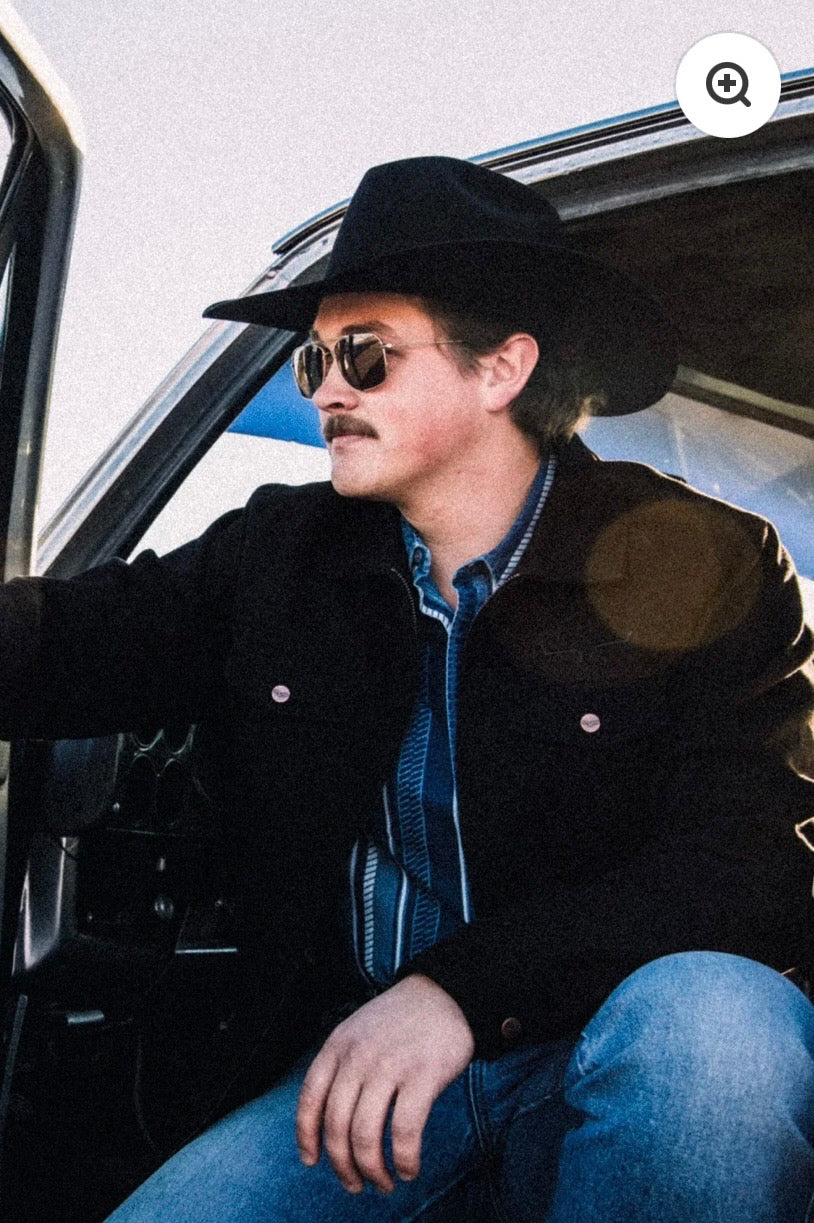 LOGAN JACKET