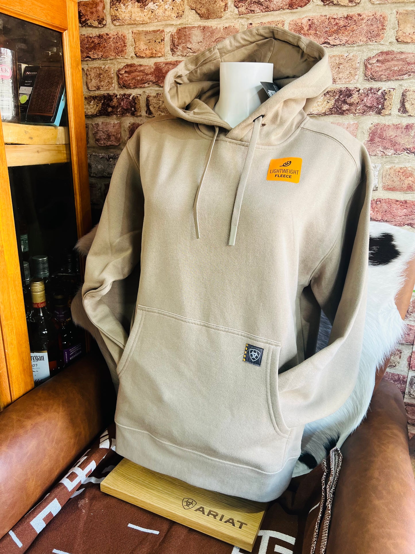 Ariat re bar lightweight workhog hoodie